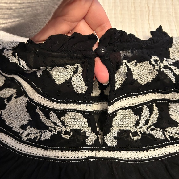 Maeve by Anthropologie Black Winona Embroidered Blouse Sz M - Picture 12 of 13
